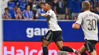 Real Madrid vence al Real Oviedo con doblete de Kylian Mbappé