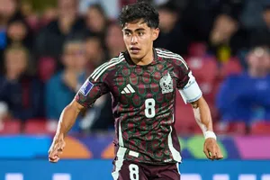 Elías Montiel sueña con Europa y con llegar al Mundial 2026 con el Tri del ‘Vasco’ Aguirre