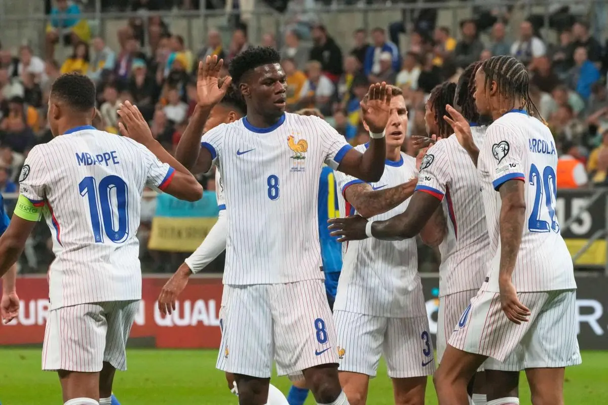 Michael Olise como seleccionado de Francia| AP