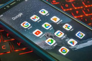 Google lanza herramienta para editar fotos con la voz