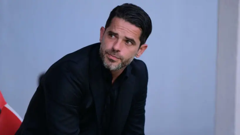 Afición de Necaxa abucheó a Fernando Gago y ya lo quieren fuera