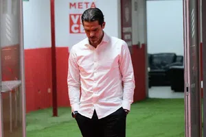 ‘Si nos basamos en resultados es muy fácil’: Fernando Gago explota en conferencia de prensa