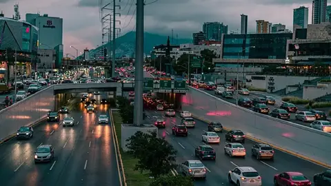 Hoy No Circula: ¿Qué autos NO circulan el jueves 09 de octubre de 2025 en CDMX y EDOMEX?