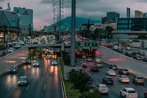 Hoy No Circula: ¿Qué autos NO circulan el jueves 09 de octubre de 2025 en CDMX y EDOMEX?