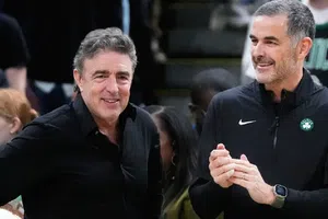 ¡Venta concretada! Bill Chisholm asume como dueño de los Celtics de Boston