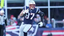 Rob Gronkowski firmará contrato de un día para retirarse con los Patriots