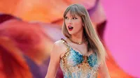 Arrestan a detective privado que buscaba a Taylor Swift en casa de Travis Kelce