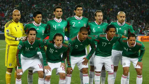 Afición explota contra Javier Aguirre y le recuerda al 'Bofo', 'Conejo' y García Aspe tras su "yo no regalo nada"