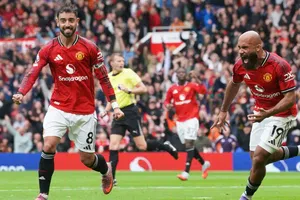 ¡Bruno Fernandes al rescate! Manchester United consigue agónico triunfo ante Burnley en Premier League