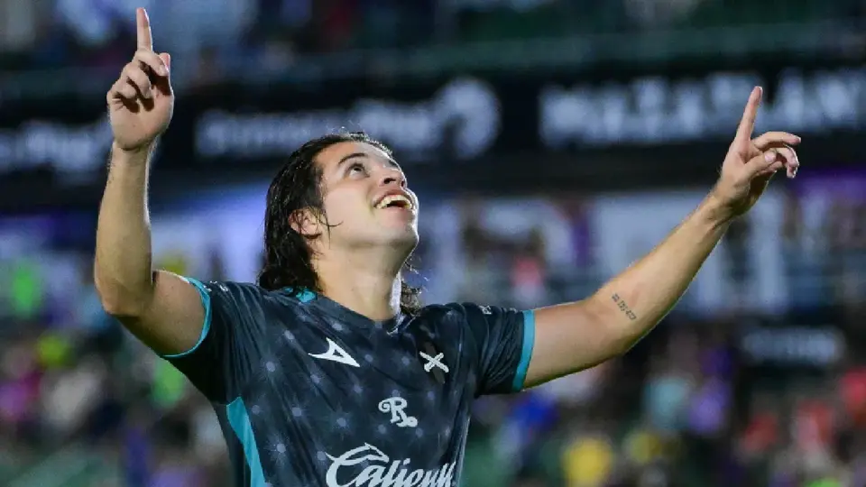 Mazatlán saca victoria espectacular, con golazo agónico de Colula, ante Atlético San Luis