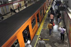 Metro y Metrobús CDMX: horarios y cierres para el 16 de septiembre
