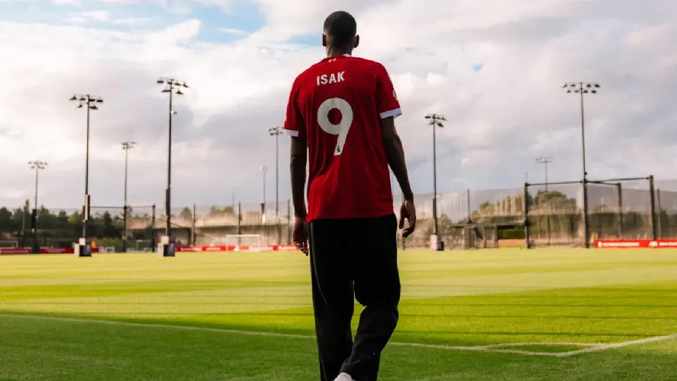 ¡Inédito! Liverpool rompe marca histórica, con fichaje de Isak, en la Premier League