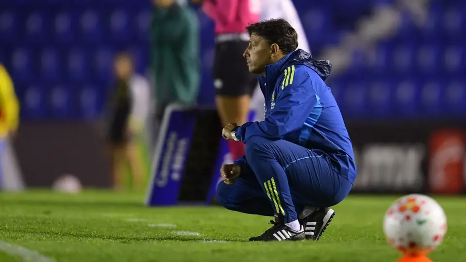 Ángel Villacampa lanza advertencia a Tigres Femenil: "A ver si celebran tanto en liguilla"