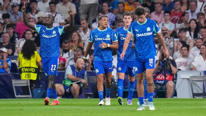 Polémica en Francia: Marsella forzó jugar contra el PSG el lunes pese a la gala del Balón de Oro