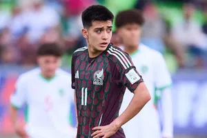 Agente de Gilberto Mora pone estratosférico precio a la joya mexicana para ir a Europa