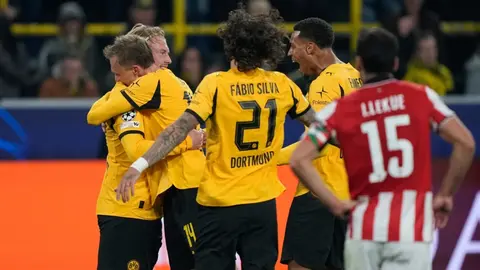 ¡Aplanadora alemana! Borussia Dortmund golea 4-1 a Athletic Club