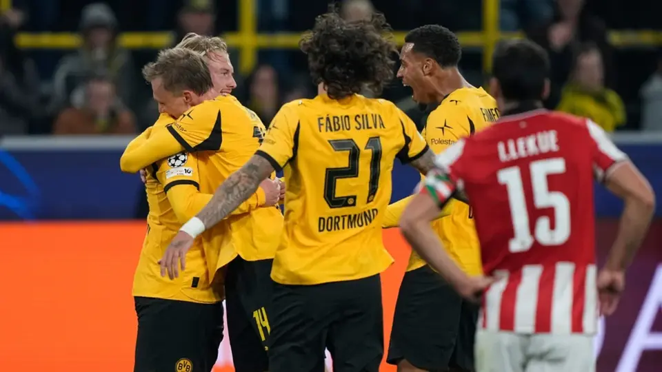 ¡Aplanadora alemana! Borussia Dortmund golea 4-1 a Athletic Club