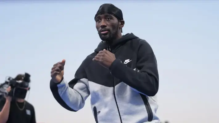 "Me tiene respeto": Crawford lanza contundente mensaje a Canelo