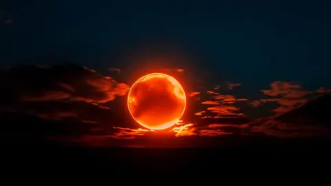 La Luna de Sangre se acerca: rituales para recargarte de energía y cerrar ciclos