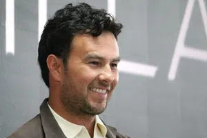 Así fue la presentación de Checo Pérez como piloto de Cadillac en México