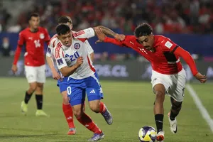 ¡Emotivo e insólito! jugadores de Chile lloraron al creer estar fuera del Mundial cuando era todo lo contrario
