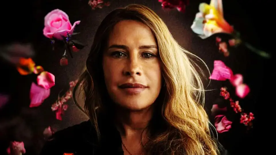 Karla Sofía Gascón regresa al cine tras escándalo… pero ahora con comedia italiana
