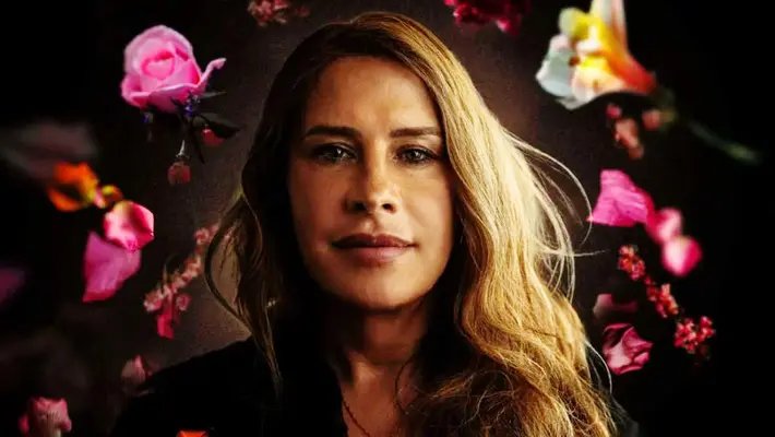Karla Sofía Gascón regresa al cine tras escándalo… pero ahora con comedia italiana