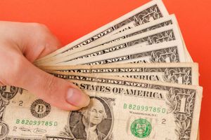 ¡Cambia dólares! El peso se mantiene bien este jueves 25 de septiembre