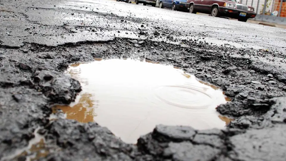 CDMX revela plan para terminar con los baches en toda la ciudad
