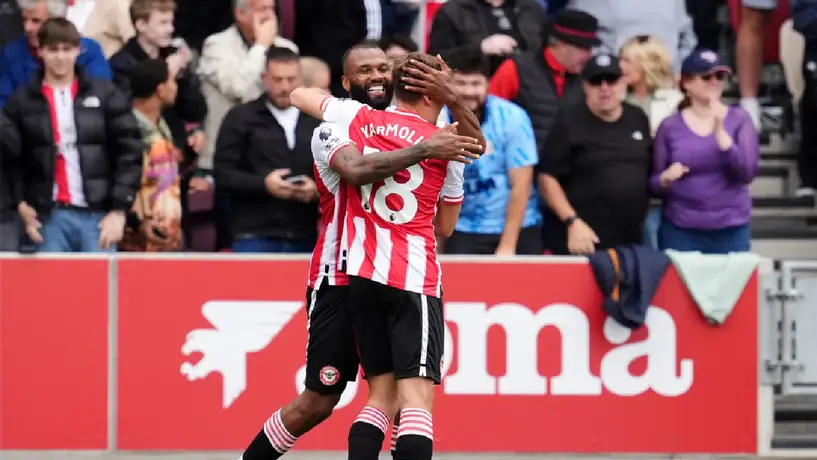 ¡Gigante moribundo! Brentford da la campanada y derrota a Manchester United