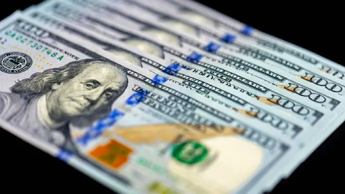 ¿Cambiarás dólares? El peso cierra con fuerza este viernes 19 de septiembre