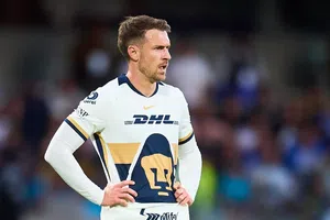 Pumas empata ante Puebla y amarga debut de Aaron Ramsey