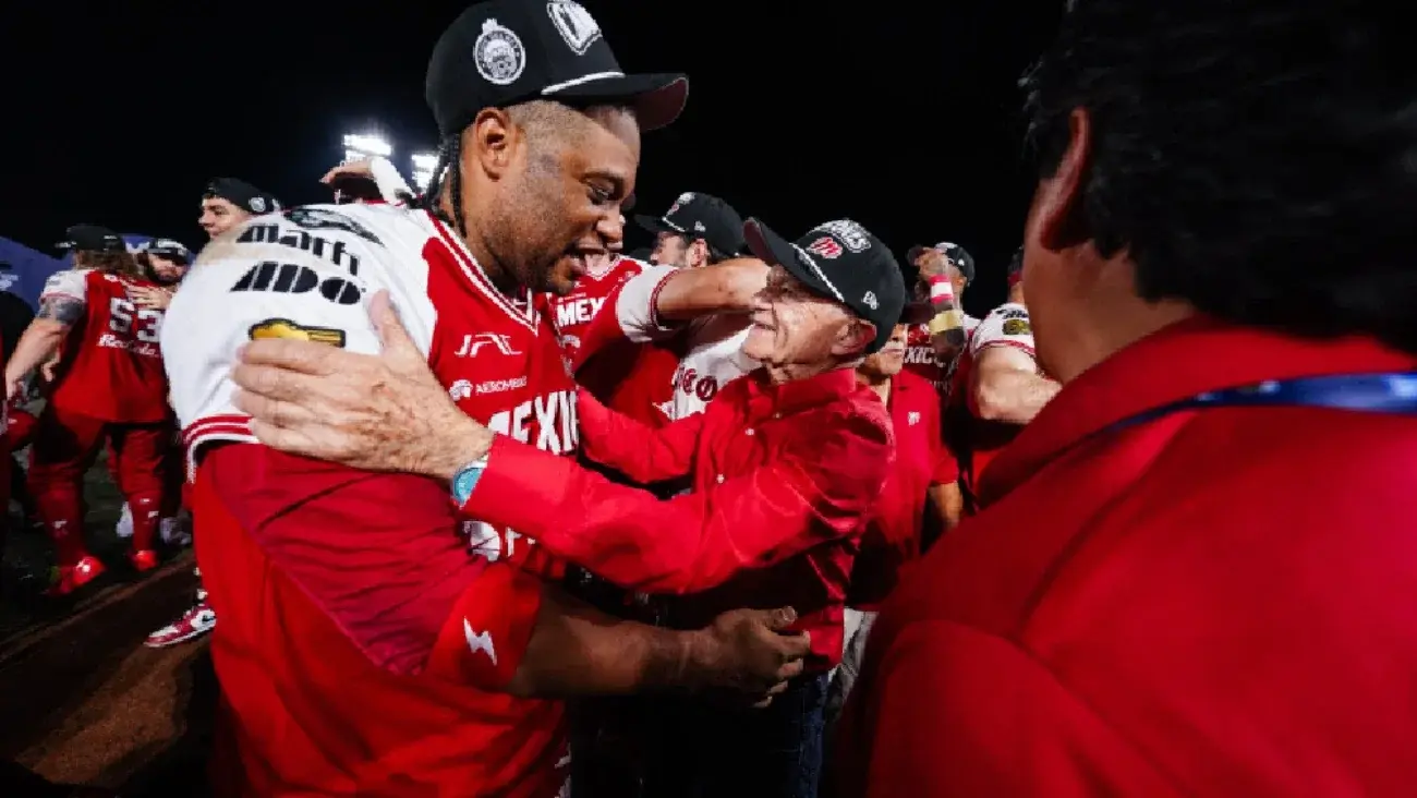 ¡Se queda! Robinson Canó permanecerá una temporada más en el México