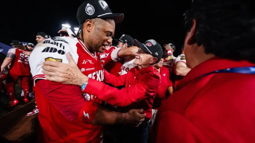 ¡Se queda! Robinson Canó permanecerá una temporada más en el México