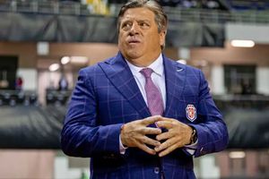 Miguel Herrera y Luis Fernando Tena buscan clasificar a Costa Rica y a Guatemala al Mundial 2026