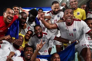 Locura en Praia: Cabo Verde derrota a Camerún y está a un paso del Mundial