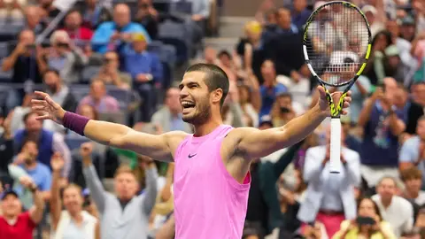 Carlos Alcaraz hace historia al conquistar su sexto Grand Slam