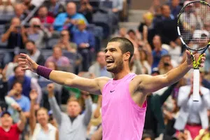 Carlos Alcaraz hace historia al conquistar su sexto Grand Slam