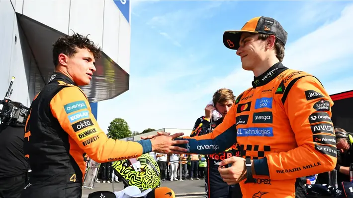 Max Verstappen cuenta que hubiera hecho en el lugar de Piastri: "No lo dejo pasar"