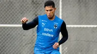 ¡Está de vuelta! Carlos Salcedo regresa a entrenar con Rayados