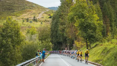 Vuelta de España 2025: Etapa 11 se queda sin ganador por protestantes sobre el conflicto en Gaza