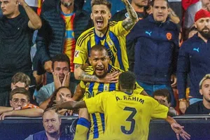 ¡Remontada histórica! Real Oviedo vence al Valencia en Mestalla