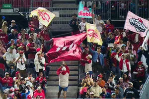 Diablos Rojos revela que menor de edad golpeado por pelota en su estadio está bajo observación, pero fuera de peligro