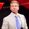 Estrellas de la WWE celebran el cumpleaños de Vince McMahon en fiesta privada