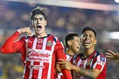 ¡Águilas desplumadas! Chivas se impone al América y se lleva el Clásico Nacional