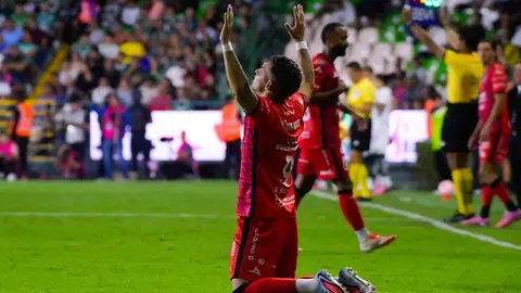 ¡Otro ridículo! León pierde ventaja y es empatado por Mazatlán en su guarida