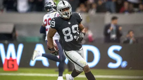Amari Cooper regresa a los Raiders; firma contrato por un año con Las Vegas