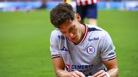 Orozco Chiquete es recibido con abucheos por la afición de Chivas