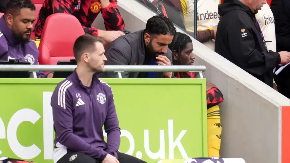 ¡Irreconocible! Ruben Amorim es descrito como un hombre solitario y destruido con Manchester United