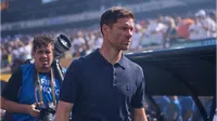Xabi Alonso demuestra que sigue desbordando talento con el balón